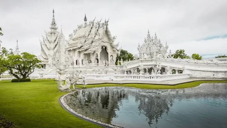 ● White Temple │RongKhun